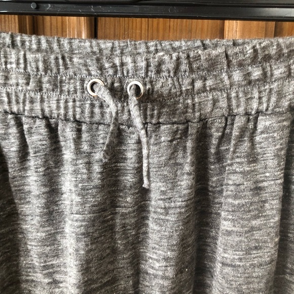 Fine Collection Maxi Skirt. Size M/L. 100% Linen. - Picture 3 of 3